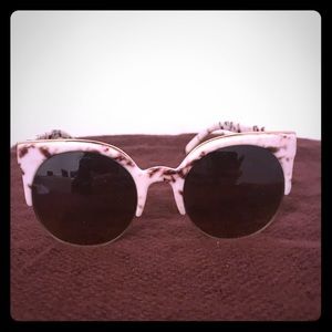 Sunglasses with Creme rose brown Marmor